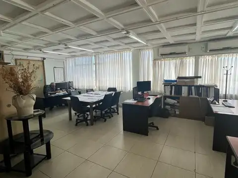 Oficina en Venta 40 años