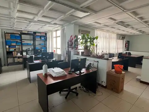 Oficina Monoambiente con 2 baños