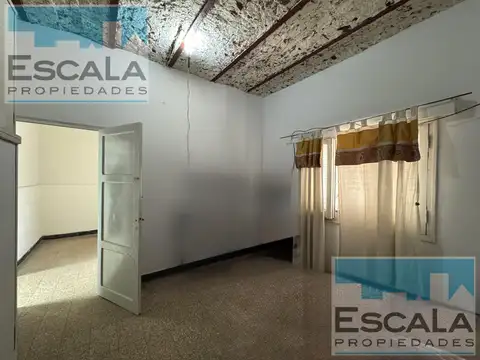 CASA DE DOS DORM EN VENTA