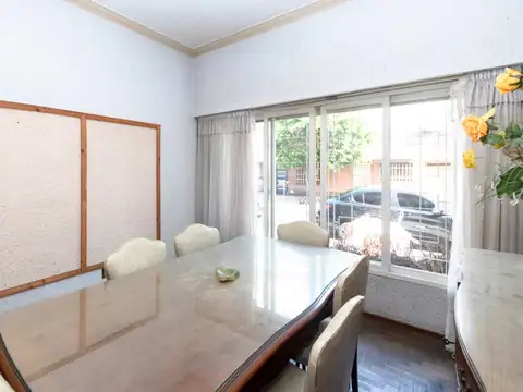 Depto Tipo Casa en Venta de 5 ambientes
