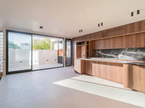 Venta PH 4 ambientes en Saavedra con terraza