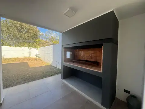 Casa en Alquiler en La Catalina, $ 1.200.000