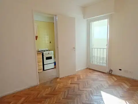 Departamento dos ambientes lateral Belgrano