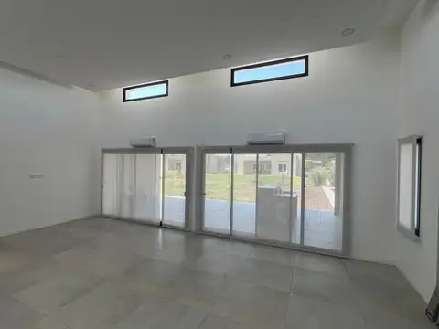 Casa en Alquiler en San Felipe, USD 1.450