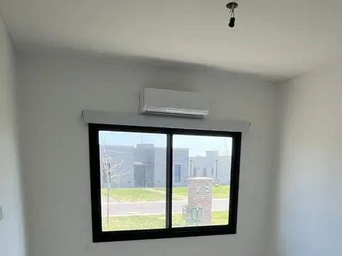 Casa en Alquiler A Estrenar