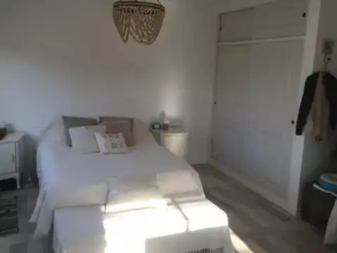 EXCELENTE PH , 2/3 AMB + QUINCHO, PARRILLA ,GRAN TERRAZA, HECHO A NUEVO,A CUADRAS DEL DOT Y GRAL PAZ