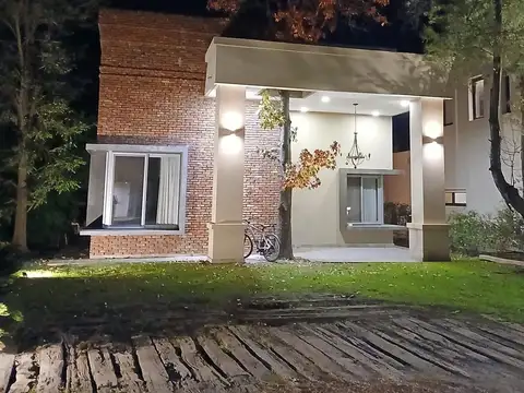 Juan Manuel de Rosas 2200