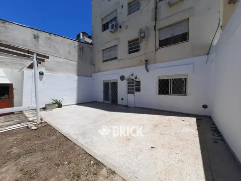 PAYSANDU AL 1900 - T/AL CFTE 128 M2 TOT ESPECT PATIO/JARDIN QUINCHO PARRILLA TODO SOL