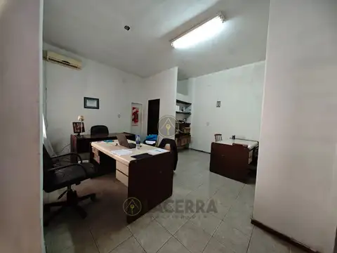 Galpon en Venta 10  mts Frente