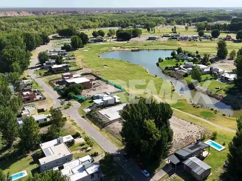 Terreno en Venta en Plottier, USD 66.000