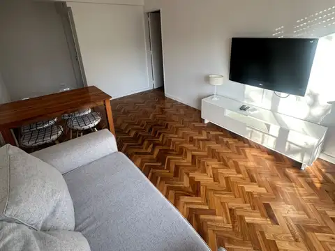 Departamento en Alquiler en Urquiza R, $ 800.000