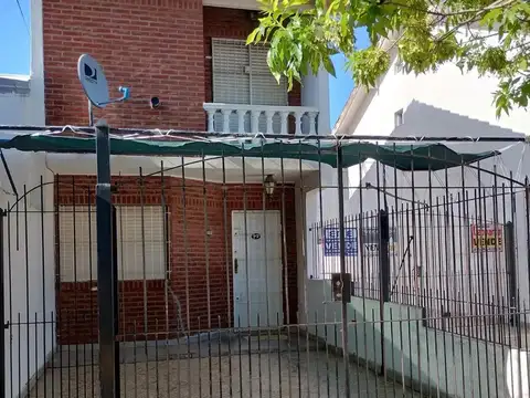 PH en venta - 2 Dormitorios 2 Baños - Santa Teresita