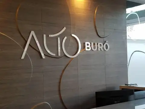 Oficina 5 ambientes con 1 baño