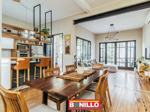 Casa 4 ambientes venta Parque Chas