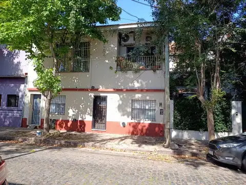Belgrano  al 2700