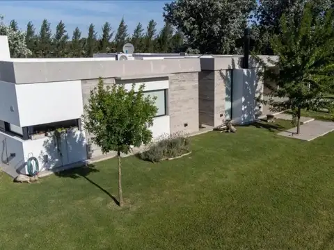 Casa en Venta en Fincas de San Vicente, USD 390.000