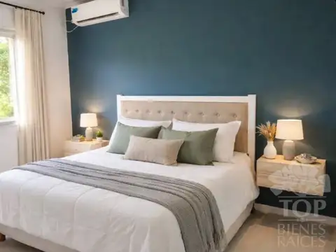 Casa en Venta con 4 cocheras