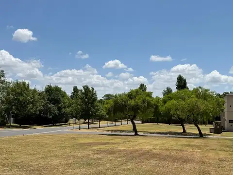 Terreno en Venta en Pilar del Este - Santa Guadalupe, USD 75.000