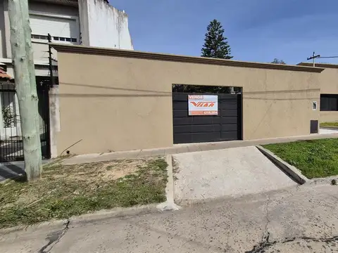 Terreno en venta de 10.00x21.50, zona R1. Barrio Parque - V. Martelli - V. Lopez