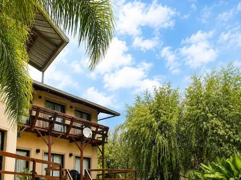 Casa 20 ambientes con 15 baños