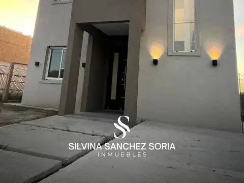 CASA EN VENTA 5 AMBIENTES EN BARRIO SEMICERRADO CARDALES CHICO, LOS CARDALES