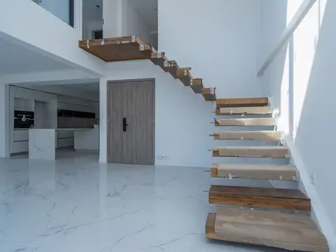 Departamento 4 ambientes con 3 baños