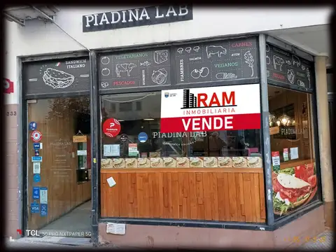 Excelente FoodFast en la zona de San Nicolas