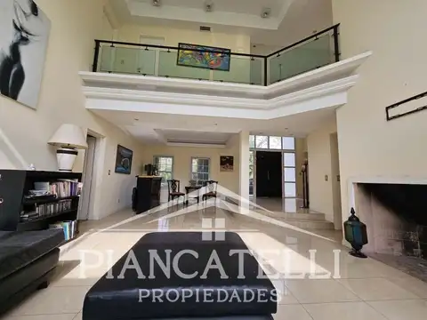 Casa en Venta en San Diego Country Club, USD 750.000