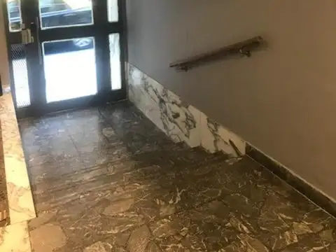 Salta 300 , Piso 6