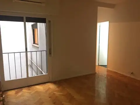 Impecable- Cocina y Lavadero aparte - a m de Av del Libertador- Zona UB