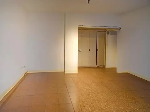 Depto Tipo Casa en Venta 40 años