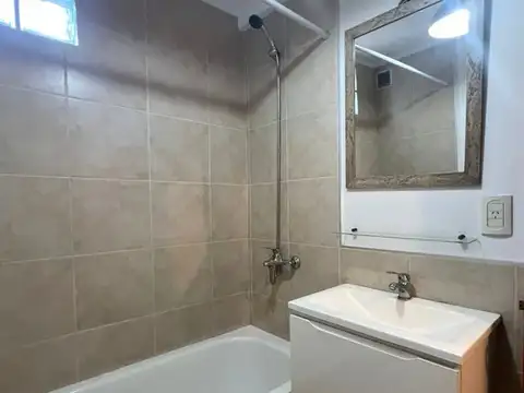 Julián Álvarez 300, Piso 2