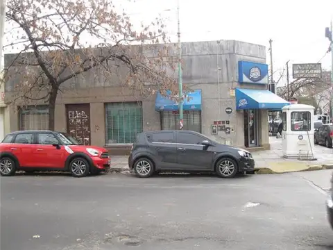ALEM ESQUINA VIEYTES
