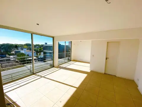 Departamento en Alquiler en Beccar Alto, $ 550.000