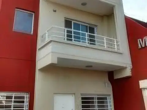 Casa en venta - 1 Dormitorio 1 Baño - 47Mts2 - Lanús