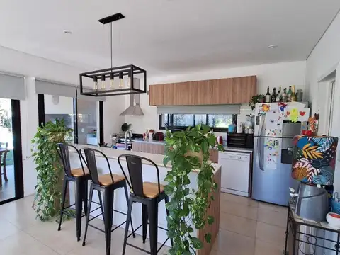 Santa Lucía - Pilar del Este