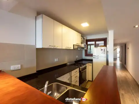 Departamento 4 ambientes con 2 baños