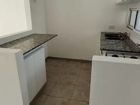 Departamento en Venta en Los Hornos, USD 59.000