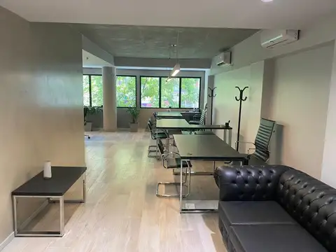 Oficina 2 ambientes con 2 baños