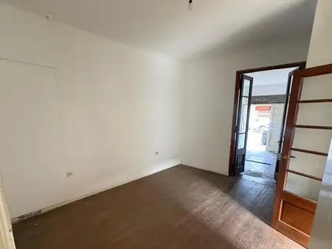 Depto Tipo Casa en Venta con 1
