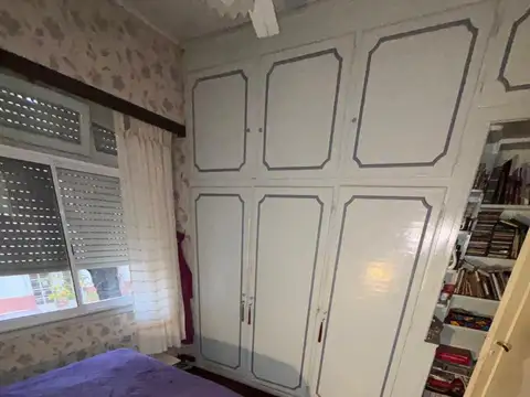 PH de 3 ambientes al frente, ubicado en 1er piso por escalera