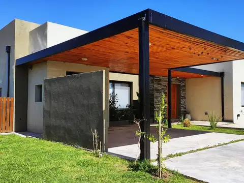 Casa en Alquiler Temporal de 3 dormitorios