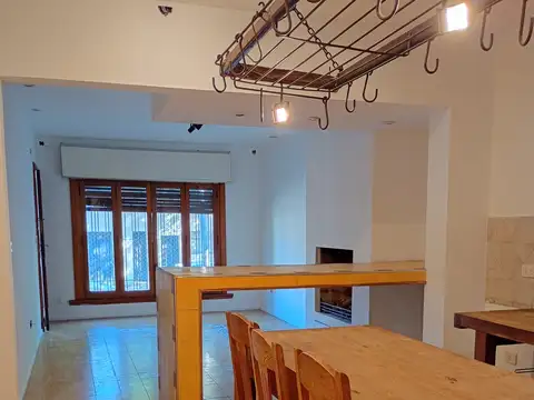 Depto Tipo Casa 4 ambientes con 1 baño