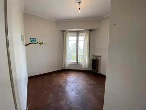 Departamento 5 ambientes con 1 baño