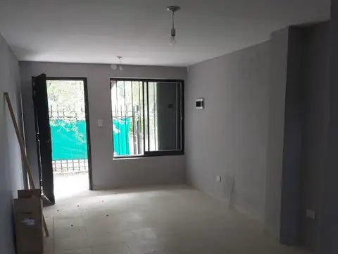 Depto Tipo Casa en Alquiler en Granja De Funes, $ 250.000