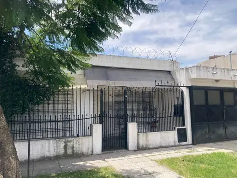 Casa - Venta - Argentina, La Matanza - Estocolmo 146