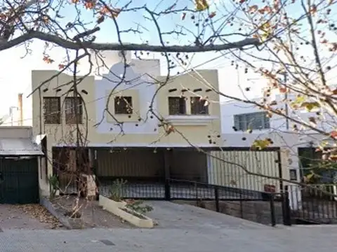 DEPTO EN VENTA, SEXTA SECCION, 2 DORM, COCHERA