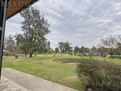 Venta | Cochera 12m² | Pueblo Caamaño | Pilar