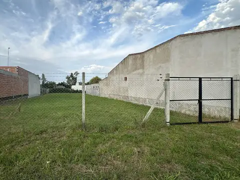 Terreno en Venta en La Plata, USD 43.000