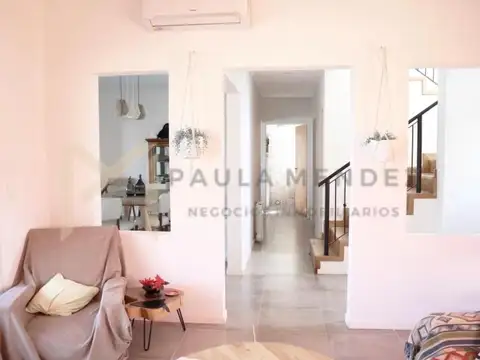 Casa en Alquiler con 1 cochera